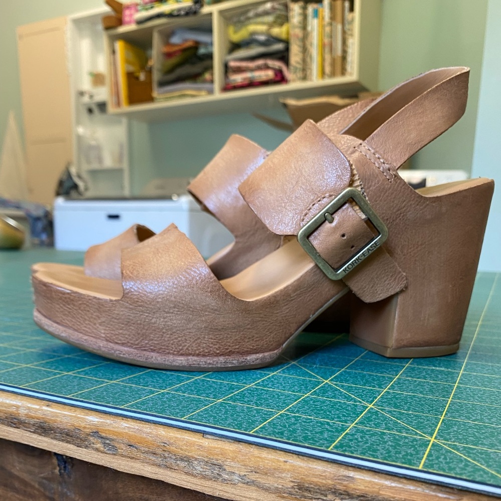 Kork-Ease San carlos platform sandal 39. US 8.